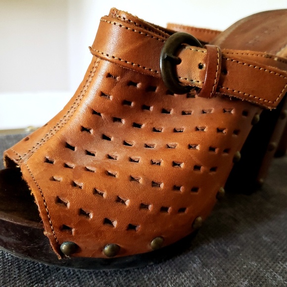 Vintage Pegabo Shoes - Picture 3 of 7